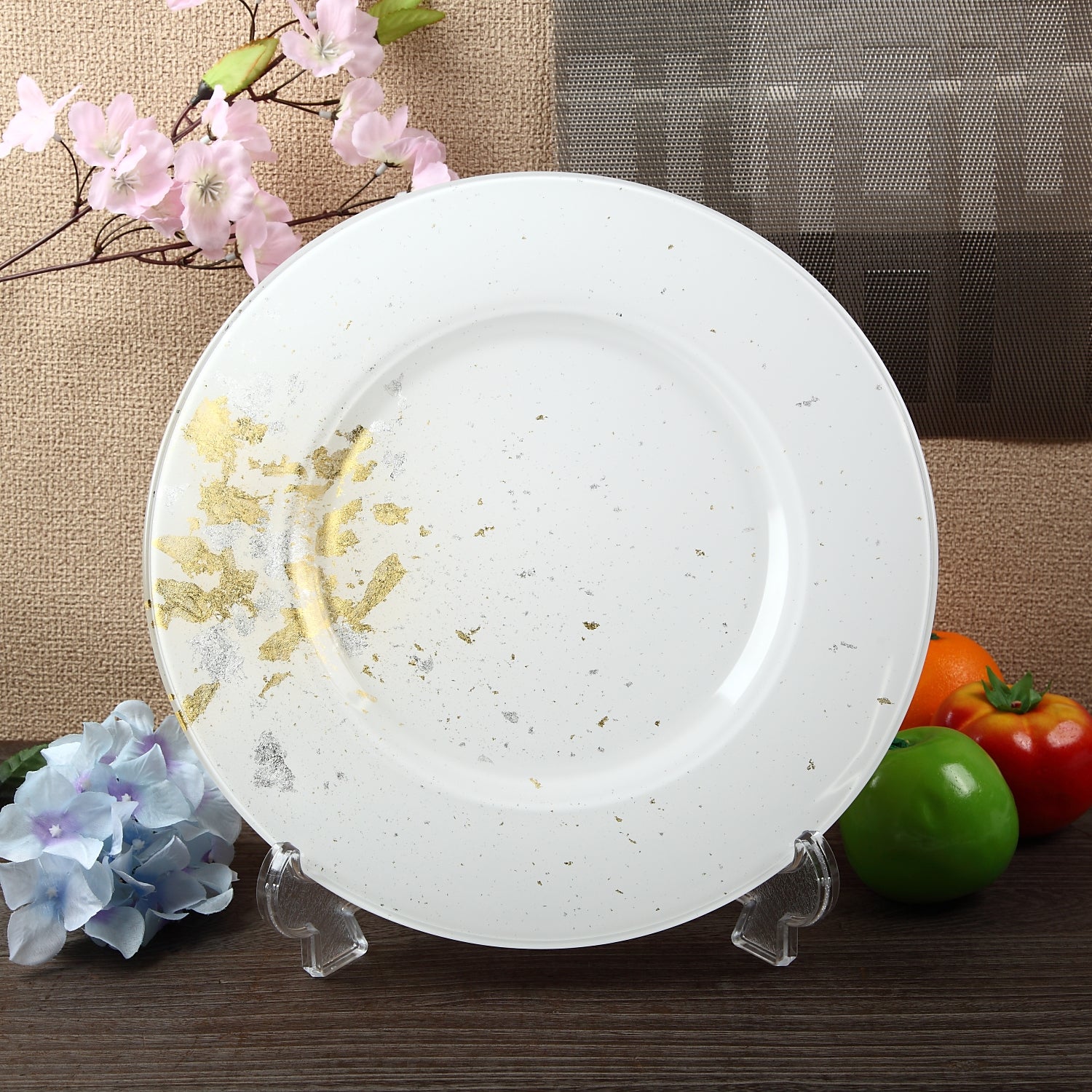 Syosaku Japanese Urushi Glass Charger Plate 13.9-inch (35cm) Pure White with Gold Leaf, Dishwasher Safe